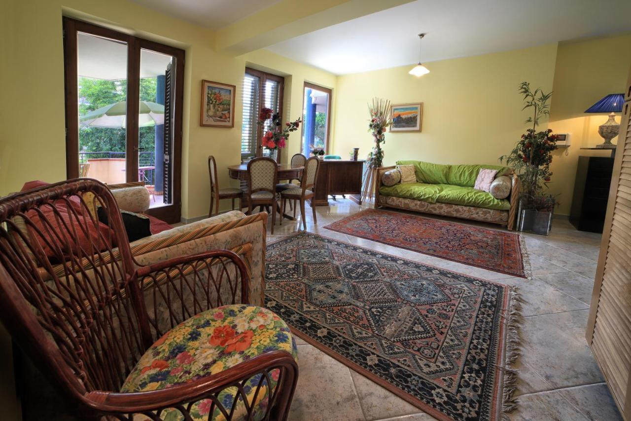 B&B Princess Room Capo d'Orlando Exterior photo