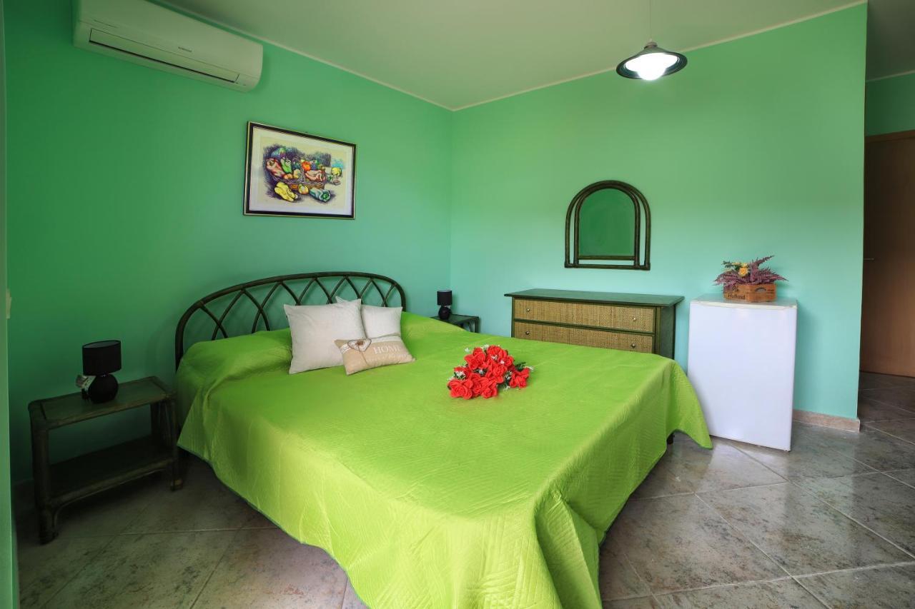 B&B Princess Room Capo d'Orlando Exterior photo